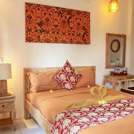 Kubu Sari Ubud Luaran gambar