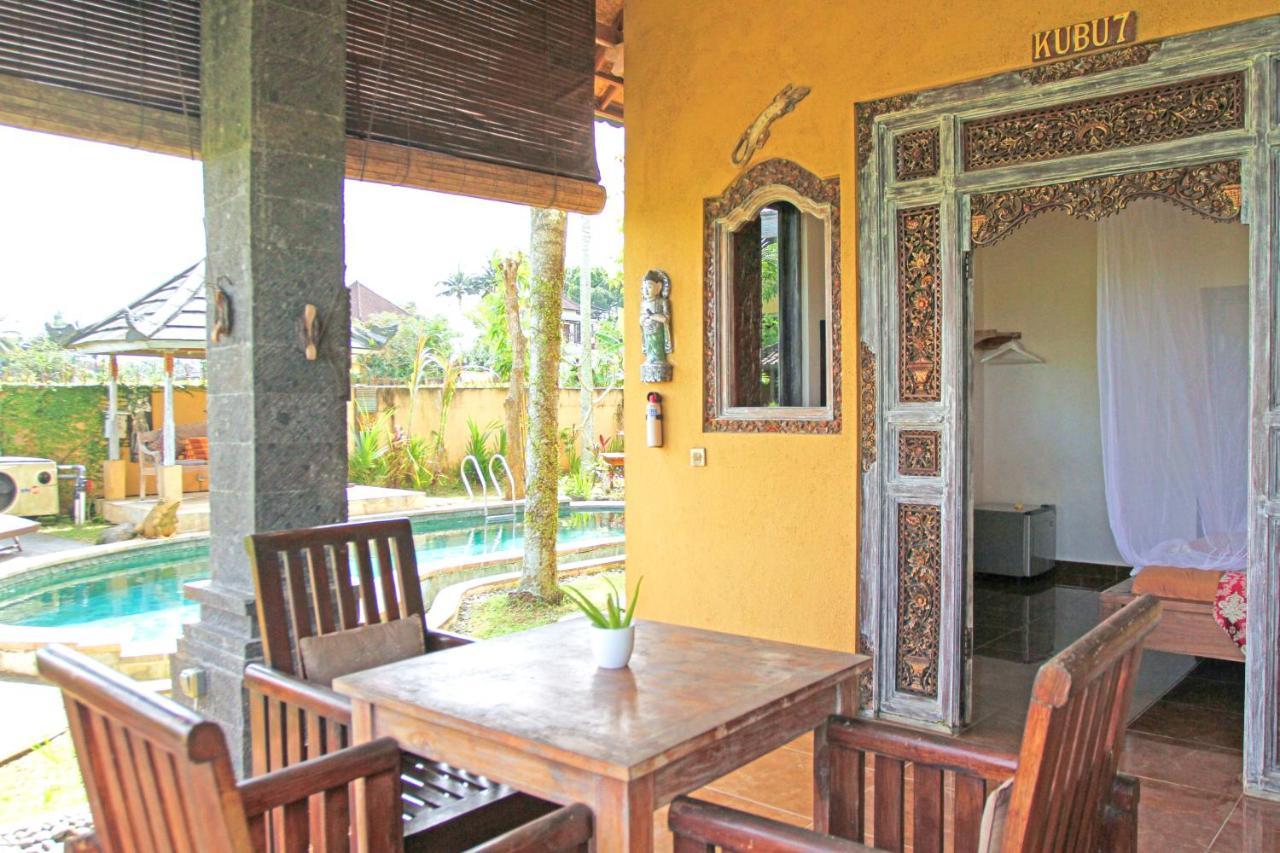 Kubu Sari Ubud Luaran gambar